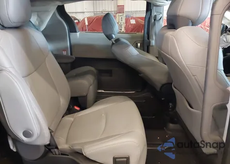 2023 Toyota Sienna Limited from USA, damaged, VIN 5TDZSKFC0PS082155